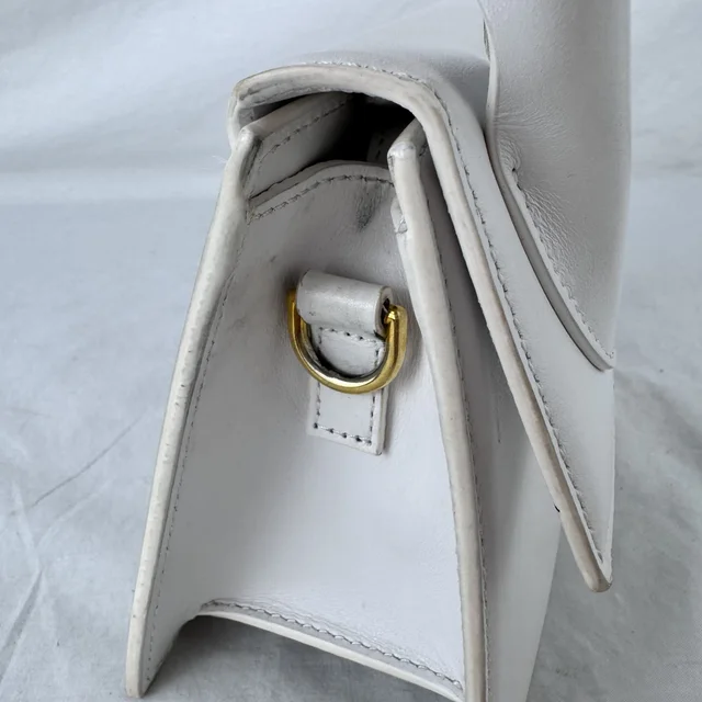 Jacquemus Le Chiquito Moyen White Bag in White Calfskin leather, Metal from Reowned, photo 10 of 12