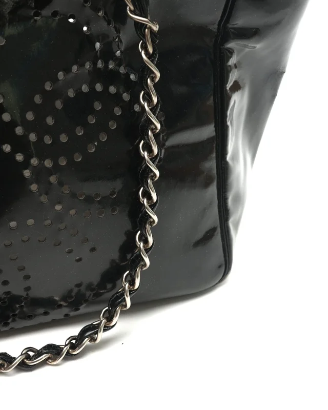 Chanel Camellia Patent Chain Tote Bag in Patent leather from A Retro Tale, photo 7 of 13