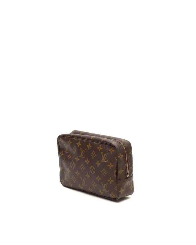 Louis Vuitton Monogram Trousse Toilette 23 Pouch in Coated canvas from A Retro Tale, photo 3 of 7
