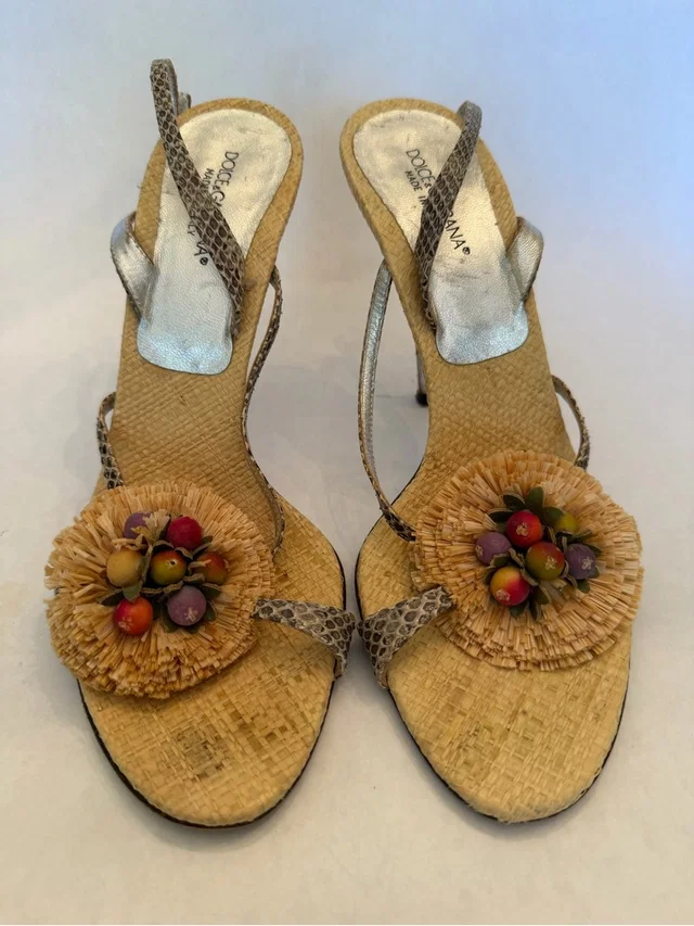 Dolce & Gabbana Natural Straw Heeled Sandals With Floral Accents in gray|silver Raffia from Poshmark, photo 1 of 1