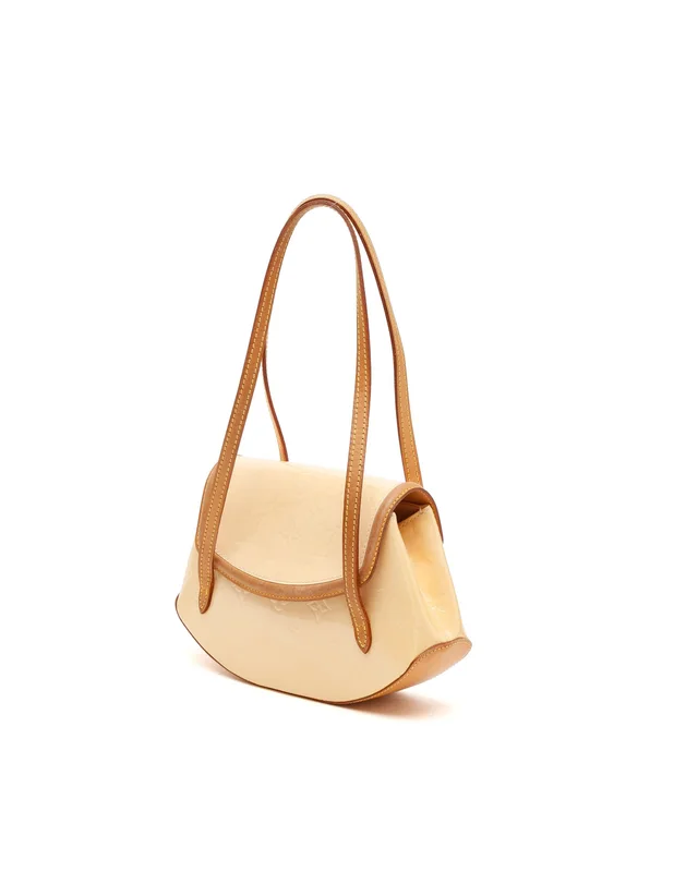 Louis Vuitton Monogram Vernis Biscayne Bay PM Bag in Leather from A Retro Tale, photo 2 of 10