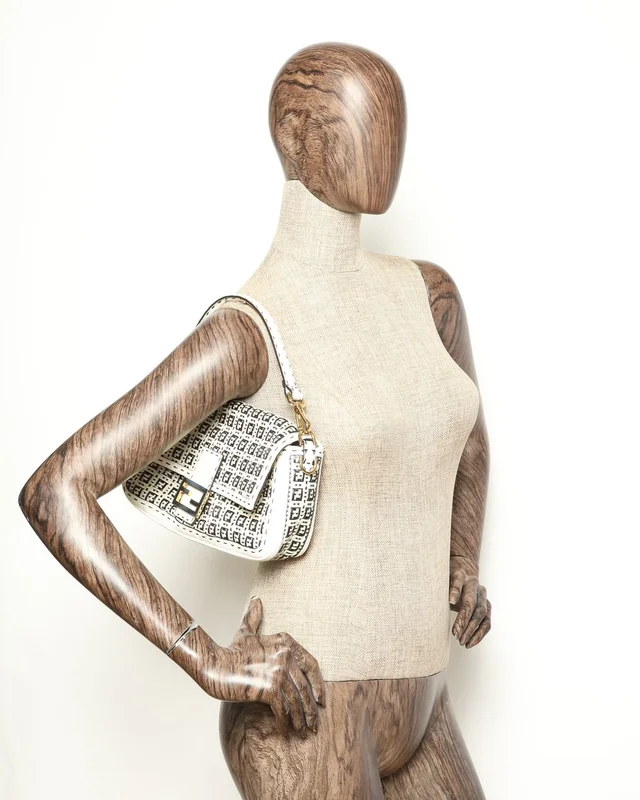 Fendi Zucchino Baguette Woven Bag in Woven leather from A Retro Tale, photo 9 of 9