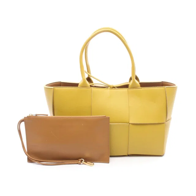 Bottega Veneta Arco Small Leather Tote Bag in Leather from LuxUness
