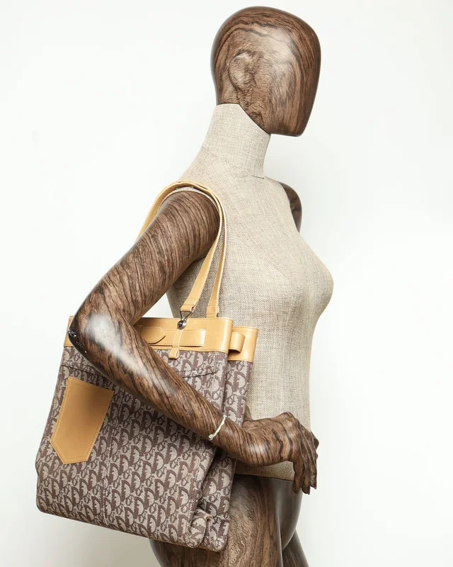 Dior Oblique Pocket Tote Bag in Canvas from A Retro Tale, photo 14 of 14