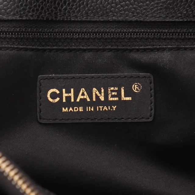 Chanel GST Shopping Tote Bag in Noir quilted grained leather in Black Caviar leather from Collector Square, photo 3 of 4