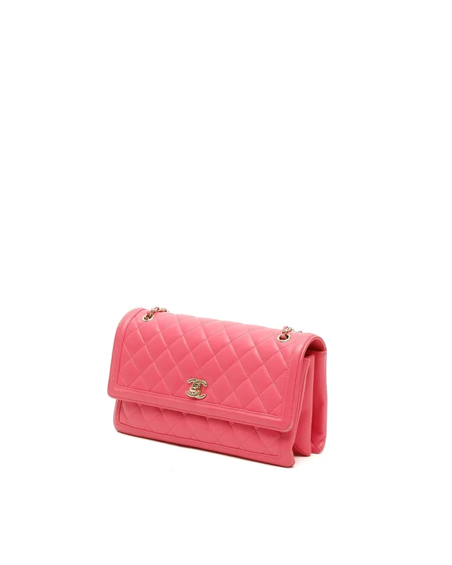 Chanel Accordion Single Flap Bag in Leather from A Retro Tale, photo 2 of 10