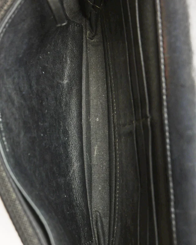 Chanel Brilliant CC Patent Wallet On Chain Bag in Patent leather from A Retro Tale, photo 7 of 10