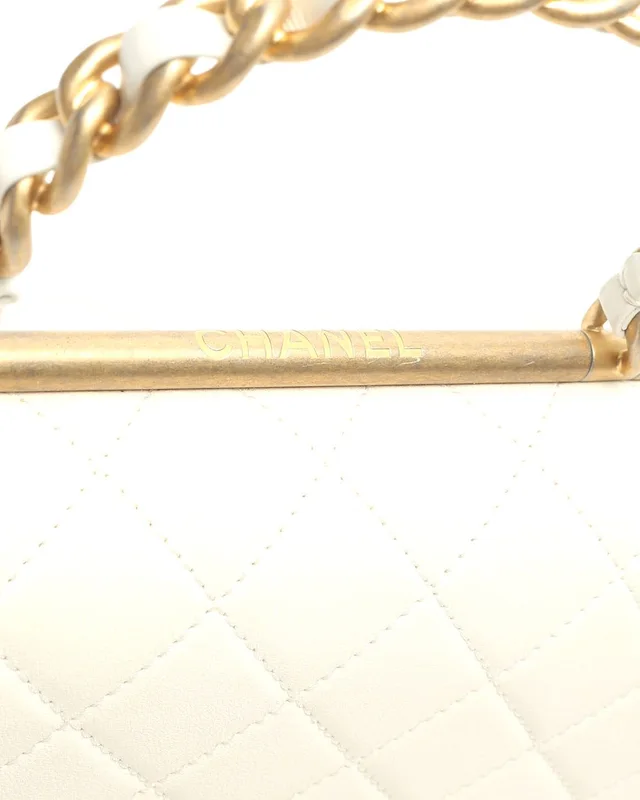 Chanel La Parisienne Flap Bag in Woven leather from A Retro Tale, photo 6 of 12