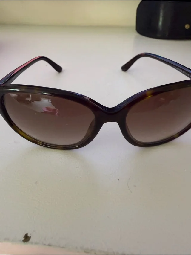 Tom Ford Brown Tortoiseshell Oversized Women's Sunglasses in brown|red from Poshmark
