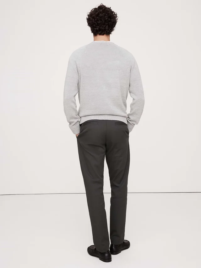 Banana Republic Athletic Italian-Stretch Chino in Charcoal Gray, photo 2 of 4 from Banana Republic (Canada)