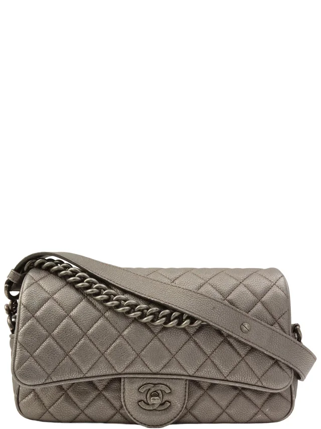 Chanel 2016年頃製 CCターンロックチェーンショルダーバッグ シルバー from VINTAGE QOO TOKYO, photo 1 of 1
