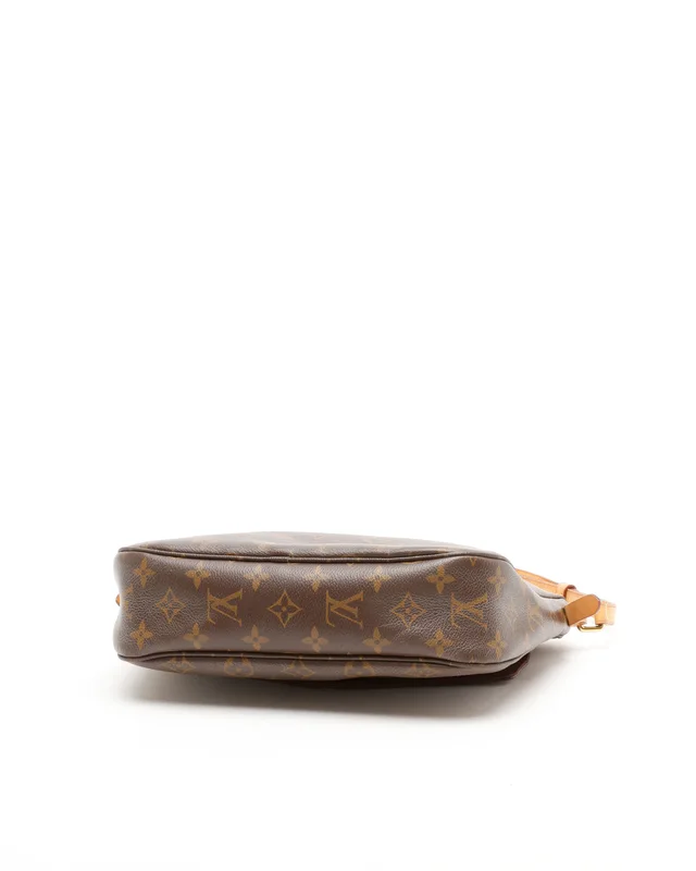 Louis Vuitton Monogram Mabillon Crossbody Bag in Coated canvas from A Retro Tale, photo 4 of 10