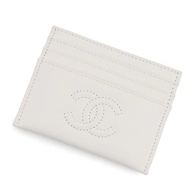 Chanel CC Logo Card Case 24/25 Year Métiers d'Art Collection WhiteAP4706 Caviar Leather in Caviar leather from GALLERY RARE