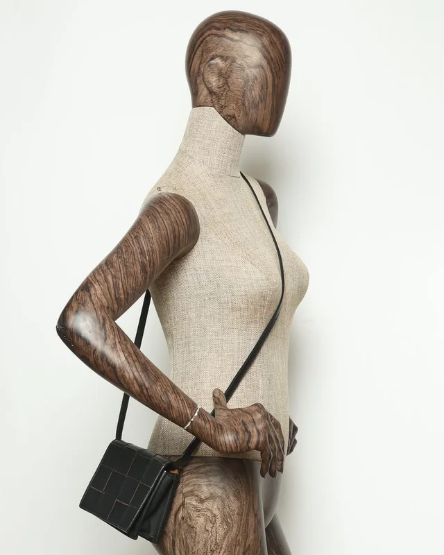 Bottega Veneta Small Cassette Bag in Leather from A Retro Tale, photo 11 of 11