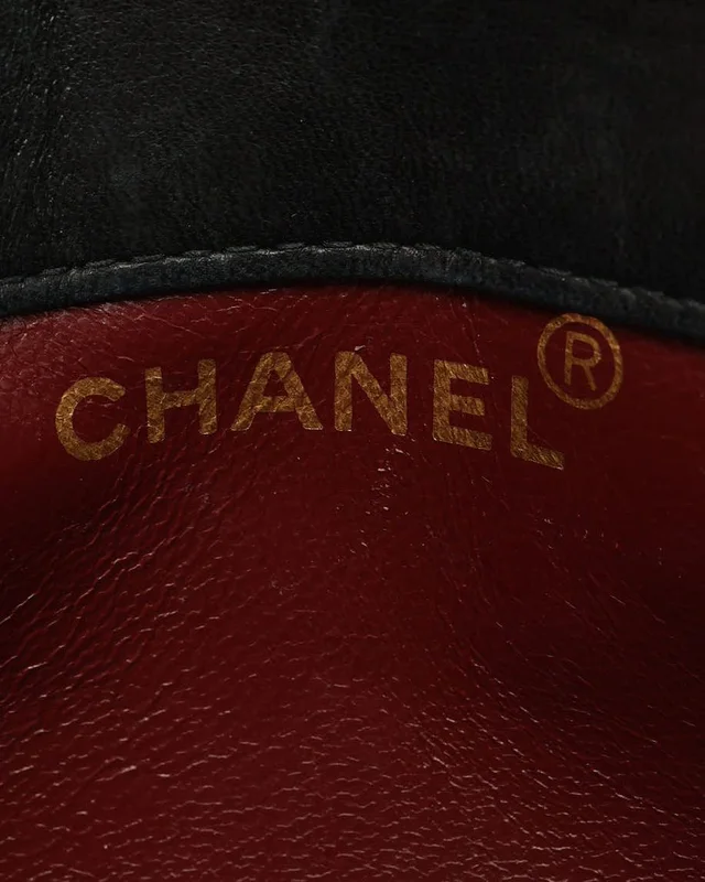 Chanel Mini Single Flap Bag in Lambskin from A Retro Tale, photo 7 of 9
