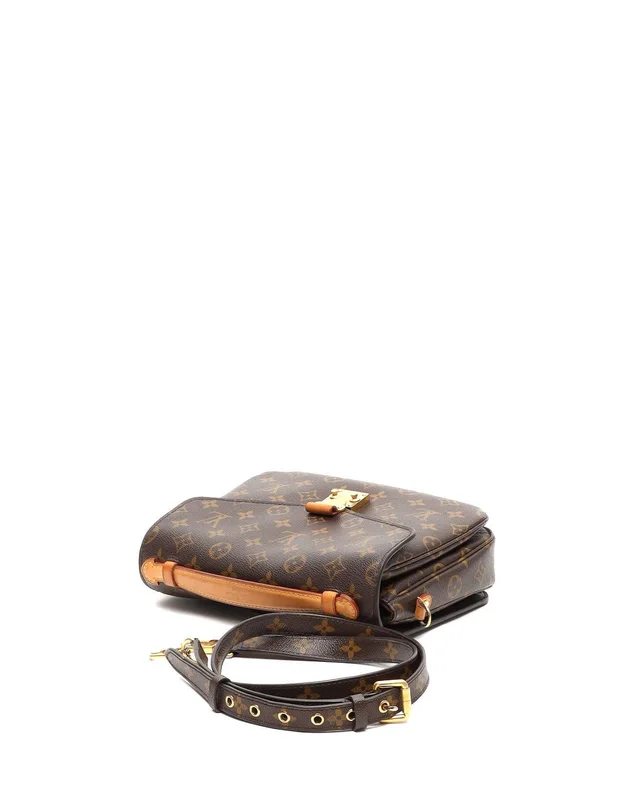 Louis Vuitton Monogram Pochette Métis Bag in Coated canvas from A Retro Tale, photo 4 of 8