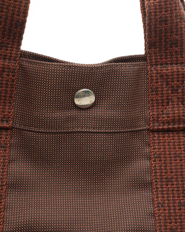 Hermès Herline Fourre-Tout MM Tote Bag in Canvas from A Retro Tale, photo 6 of 13