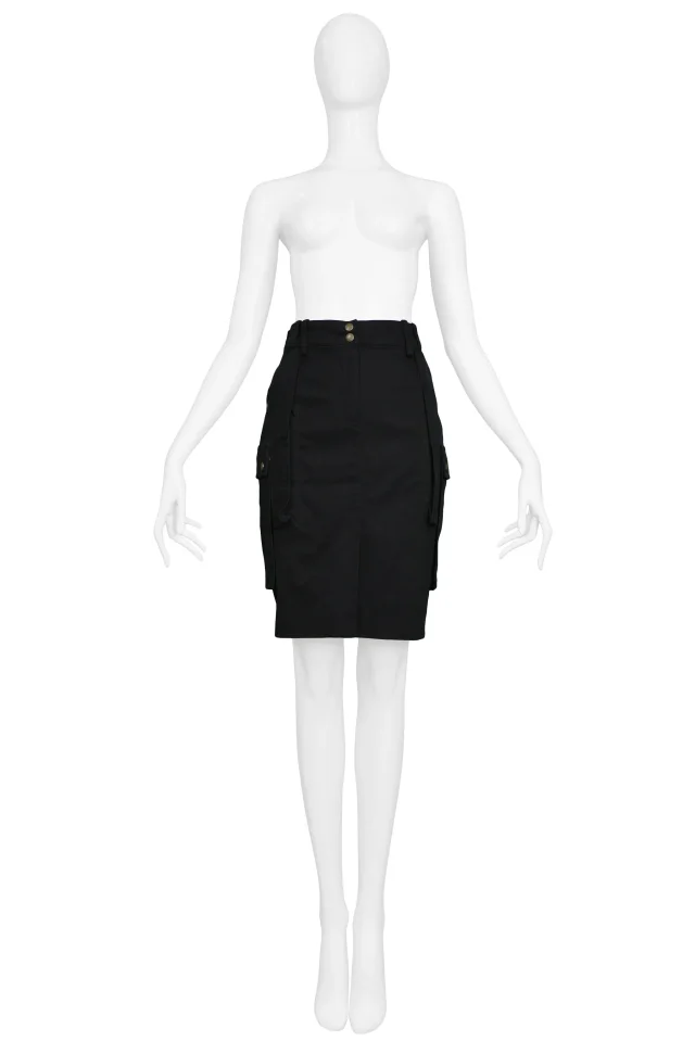 Balenciaga By Ghesquiere Black Cargo Skirt 2002 in Black from Resurrection Vintage, photo 3 of 8