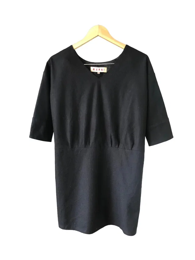 🥷vintage Marni Wool Long Blouse in black Wool from Grailed
