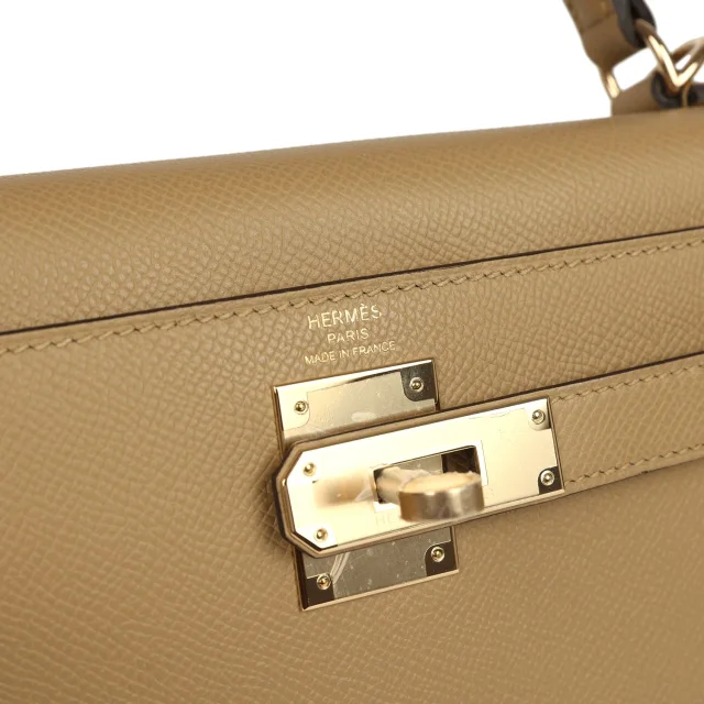 Hermès Kelly Sellier 28 Poussiere Epsom Permabrass Hardware in Epsom leather from Madison Avenue Couture, photo 7 of 9