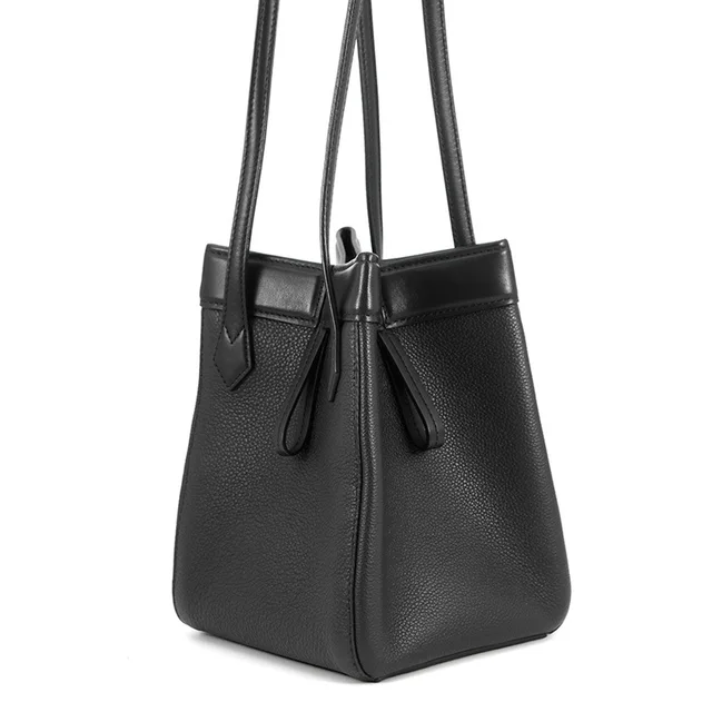 Fendi Origami Shoulder Bag Black8BS083 Leather Size Mini in Leather from GALLERY RARE, photo 2 of 2