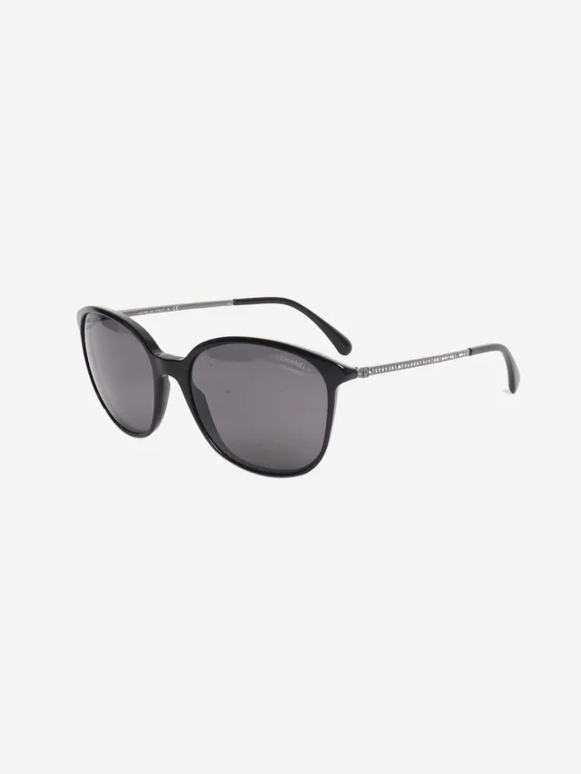 Chanel Black round-frame sunglasses in Black from Sign of the Times, photo 2 of 2