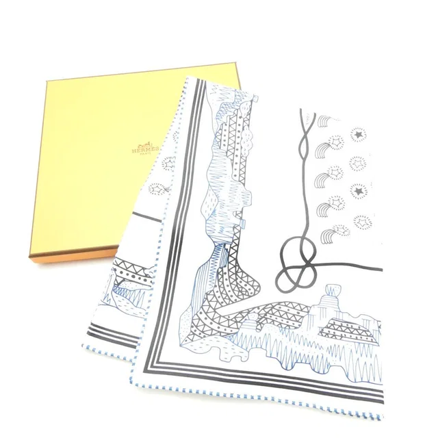 Hermès Carre 55 Les Canyons Etoiles From The To The Stars Scarf Silk Bandana in Silk from The Reluxe