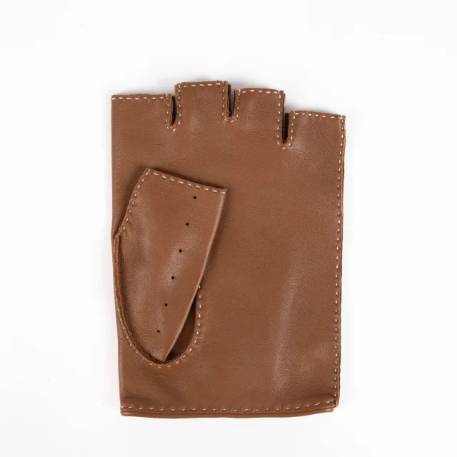 Hermès Leather Gloves in Brown Leather from Labellov, photo 4 of 4