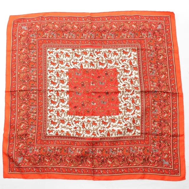 Hermès Carre 90 Silk Chasse en Inde Indian Hunting Scarf Orange 90 in Orange Silk from The Reluxe