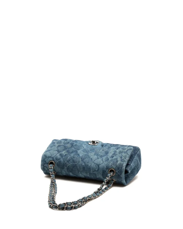 Chanel Classic Denim Medium Double Flap Bag in Denim from A Retro Tale, photo 4 of 10