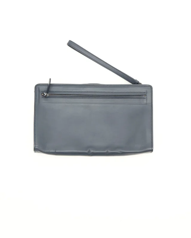 Bottega Veneta Intrecciato Clutch Bag in Woven leather from A Retro Tale, photo 2 of 4