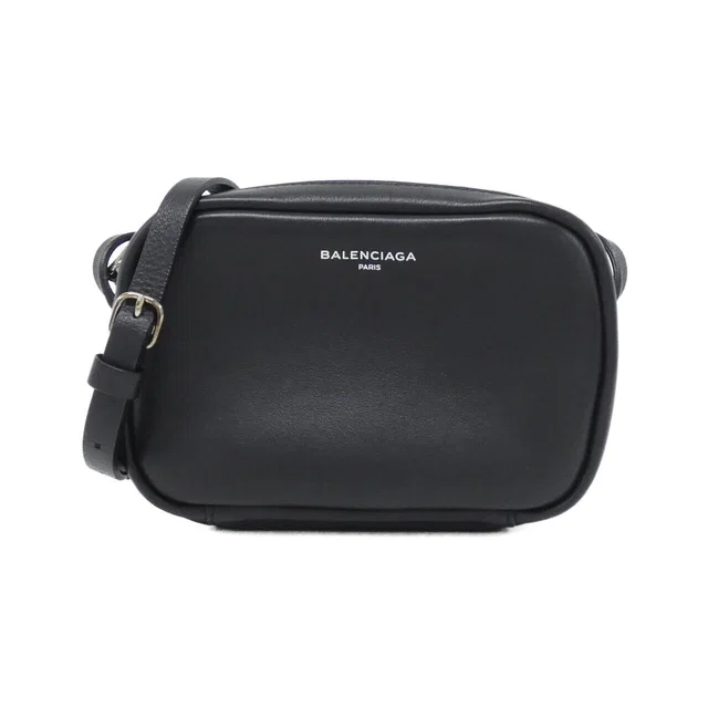 Balenciaga Everyday Camera Bag Calf Shoulder Bag in Leather from LuxUness