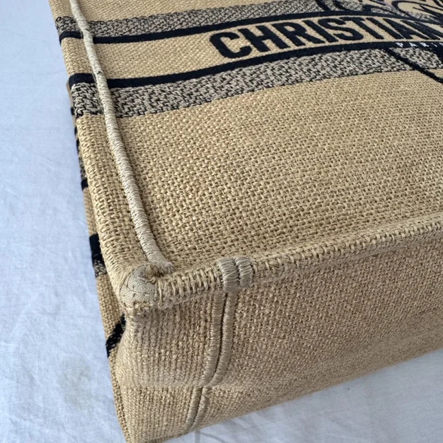 Dior Jute Canvas Medium Book Tote Bag in embroidered canvas from Reowned, photo 4 of 12