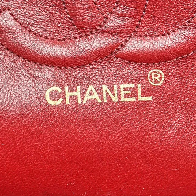 Chanel Classic Medium Double Flap Bag in Lambskin from A Retro Tale, photo 8 of 11