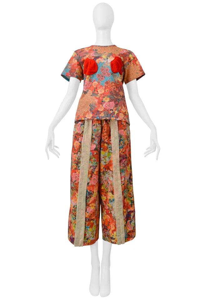 Comme des Garçons Floral Pant Ensemble With 3-D T- Shirt & Pants 2004 in Canvas from Resurrection Vintage