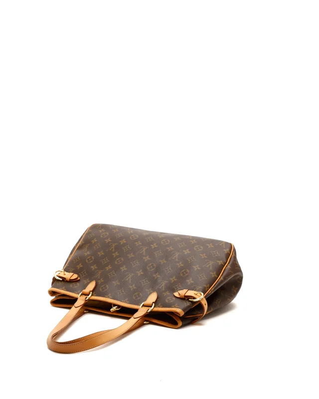 Louis Vuitton Monogram Batignolles Horizontal Tote Bag in Coated canvas from A Retro Tale, photo 4 of 9