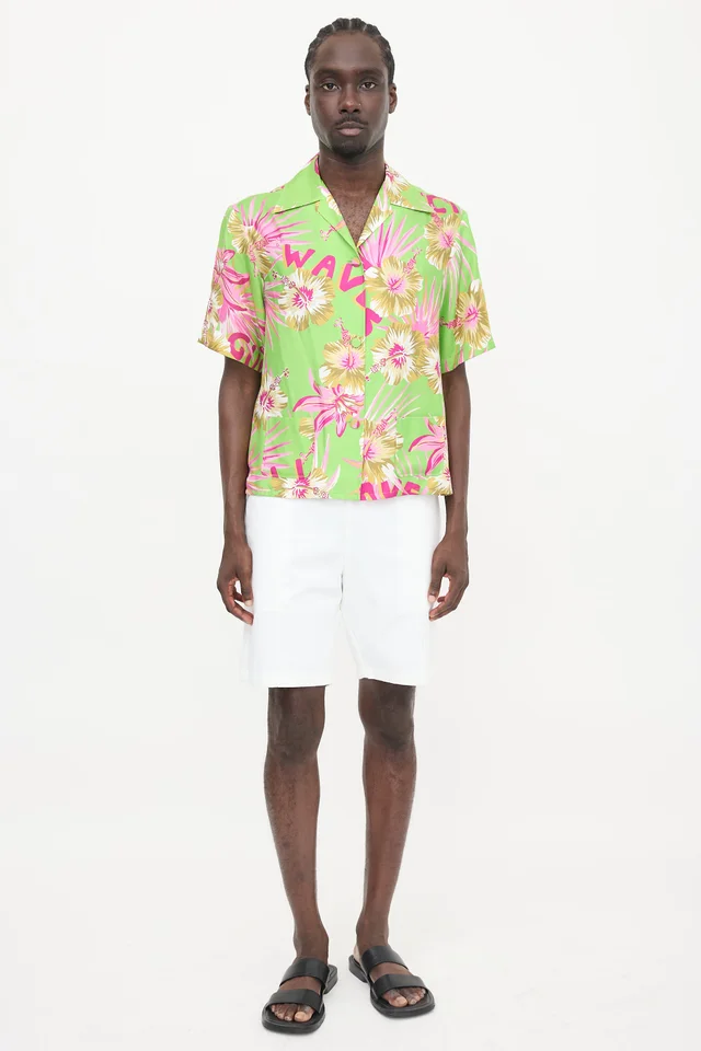 Gucci 2022 Silk Floral Shirt in Silk from VSP Consignment, photo 2 of 2