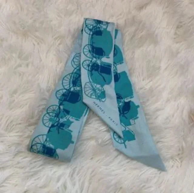 Hermès Twilly scarf from Luxury Promise