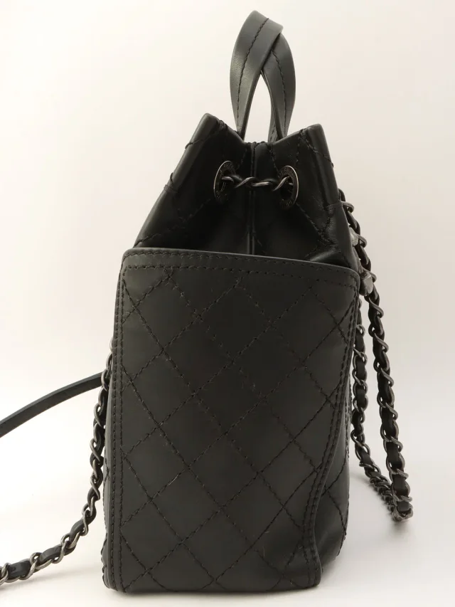 Chanel Wild Stitch 2-way Tote Bag, Black, manufactured around 2015 in Black Leather from VINTAGE QOO TOKYO, photo 3 of 12