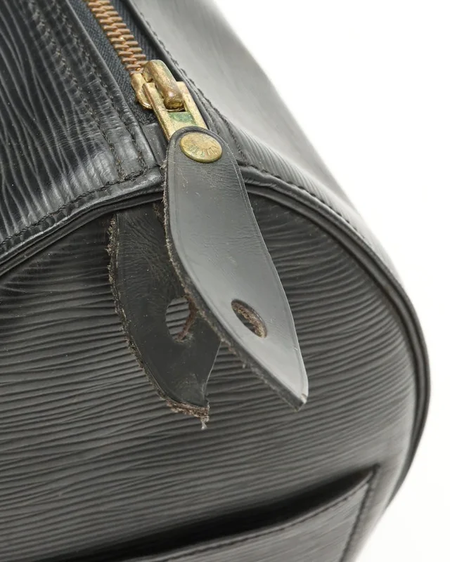Louis Vuitton EPI Speedy 35 Bag in Leather from A Retro Tale, photo 7 of 12