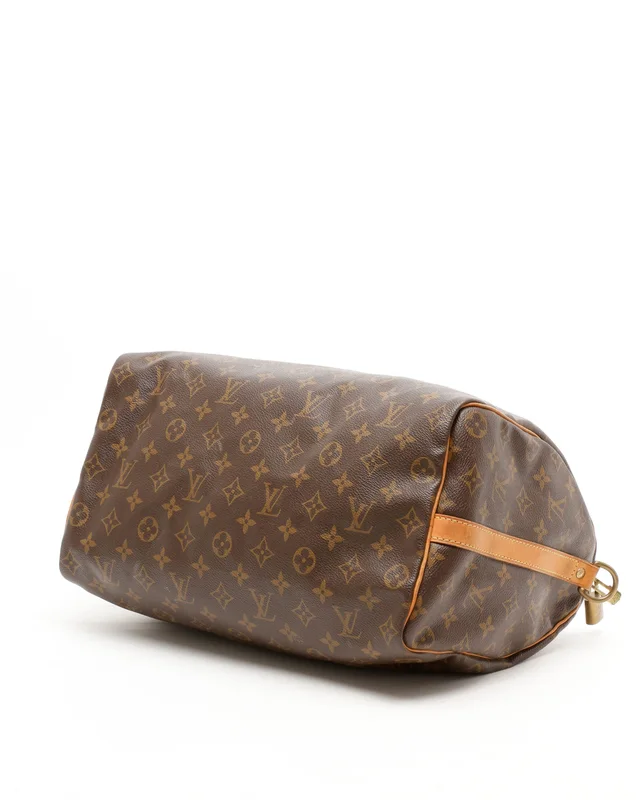 Louis Vuitton Monogram Speedy Bandoulière 35 Bag in Coated canvas from A Retro Tale, photo 4 of 9