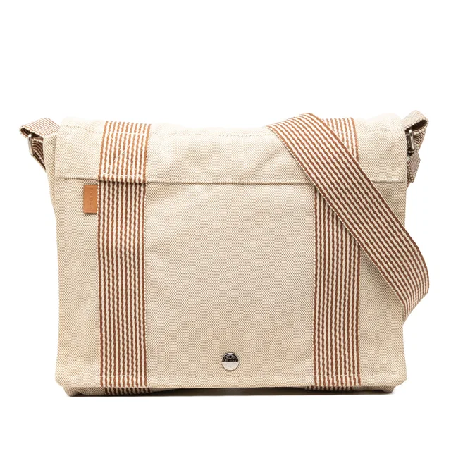 Beige Hermès Canvas Fourre Tout Besace MM Crossbody Bag in Beige Canvas from Designer Revival