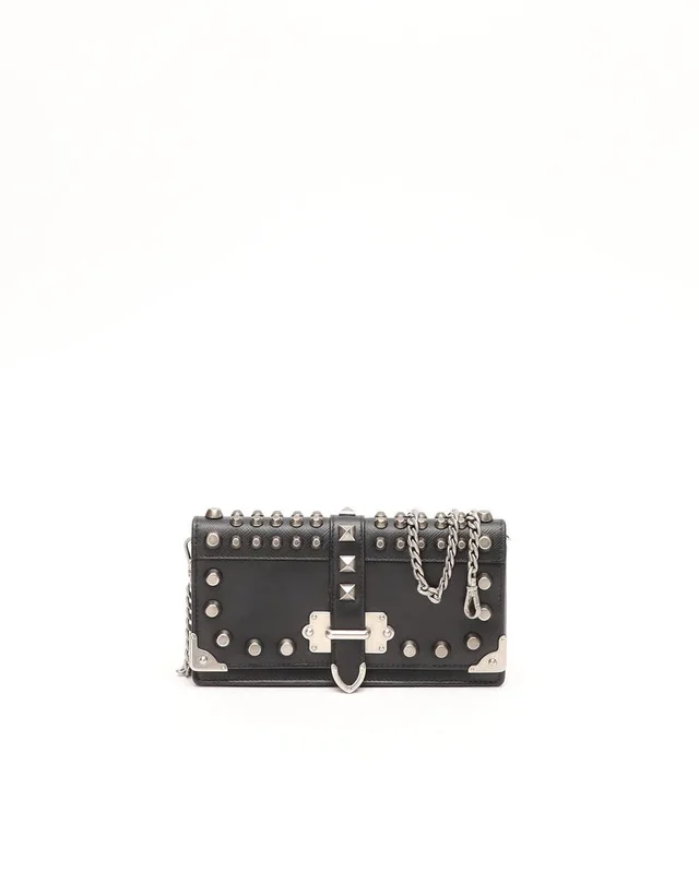Prada Cahier Chain Crossbody bag in Leather from A Retro Tale, photo 3 of 8