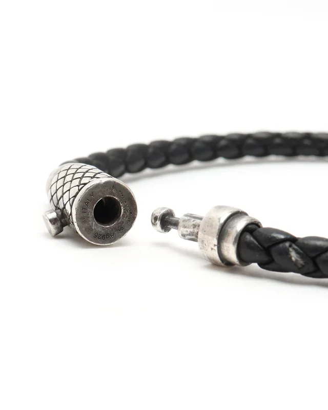 Bottega Veneta Intrecciato Leather Bracelet in Woven leather from A Retro Tale, photo 4 of 4
