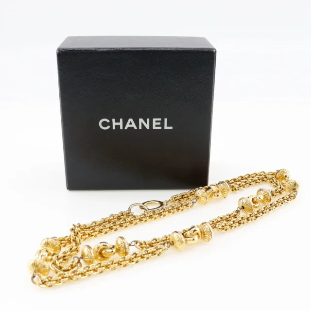 Chanel Vintage Long Necklace Gold Plated in Gold Gold-plated metal from LuxUness, photo 10 of 10