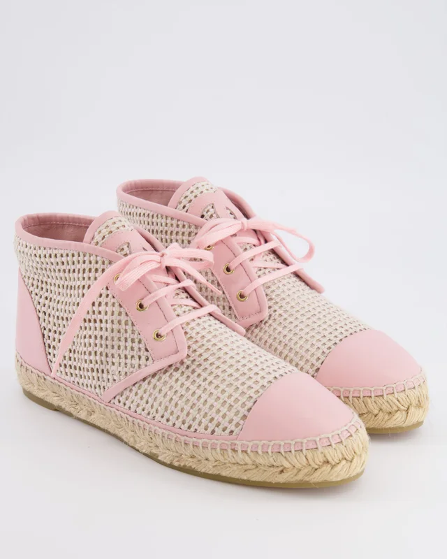 Chanel Pink and Beige Woven Espadrille Lace Up Shoes with CC Logo Detail Size EU 39C in Beige Woven leather from Sellier, photo 2 of 2