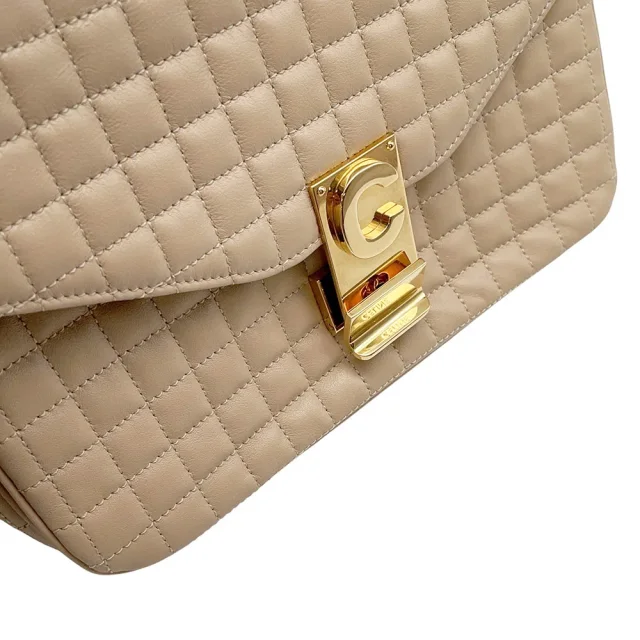Celine C Medium Quilted ChainShoulder Bag Beige187253BFC Leather in Leather from GALLERY RARE, photo 9 of 18