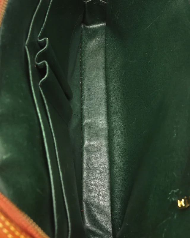 Louis Vuitton Epi Porte Document Voyage Business Bag in Leather from A Retro Tale, photo 10 of 12