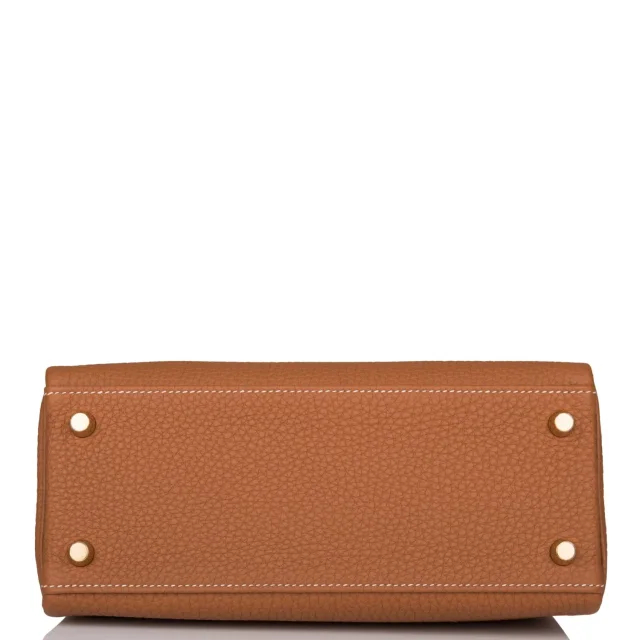 Hermès Kelly Retourne 25 Gold Togo Gold Hardware in Gold Togo leather from Madison Avenue Couture, photo 6 of 9