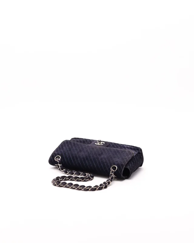 Chanel Medium Micro Quilted Velvet Single Flap Bag in Velvet from A Retro Tale, photo 5 of 13